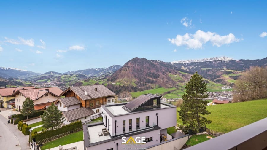 Holiday flat with a dream panorama and hotel service, the really BIG ONE, Maisonette apartment in 5600 St. Johann im Pongau